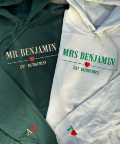 Embroidered Mr & Mrs with Est Year Hoodie or Sweatshirt, Personalized Couple Sweatshirt, Couple Embroidered Sweatshirt, Valentine's Day Gifts Idea For Him Her